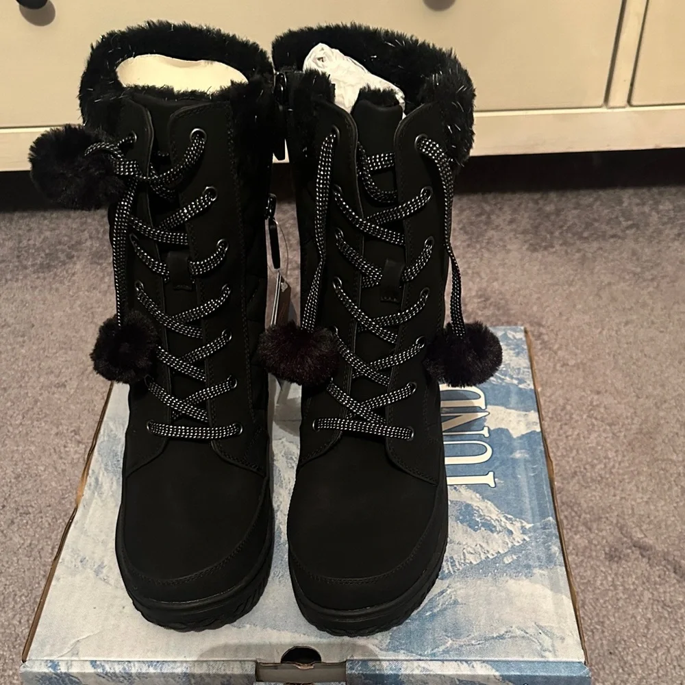 Tundra Black Winter Boots with Pom Accents